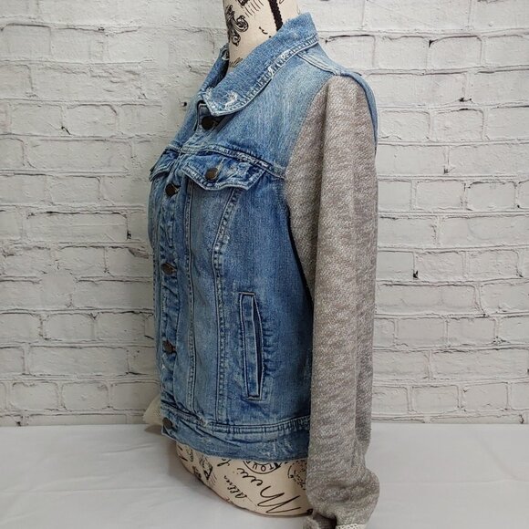 'FREE PEOPLE' DISTRESSED DENIM JACKET TEXTURE SLEEVE VINTAGE - Picture 4 of 16